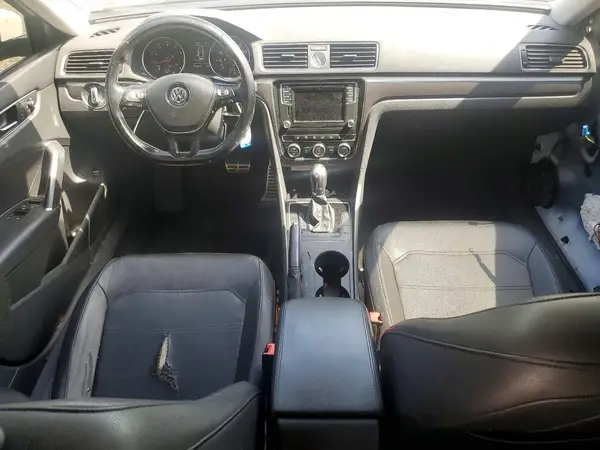 1VWDT7A35HC003297 2017 VOLKSWAGEN PASSAT - Image 8