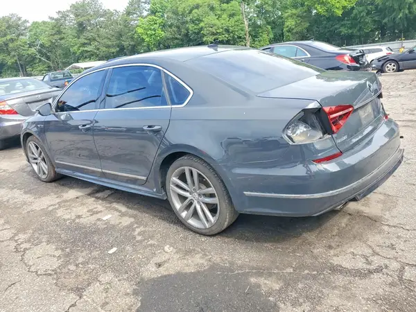 1VWDT7A35HC004949 2017 VOLKSWAGEN PASSAT - Image 2
