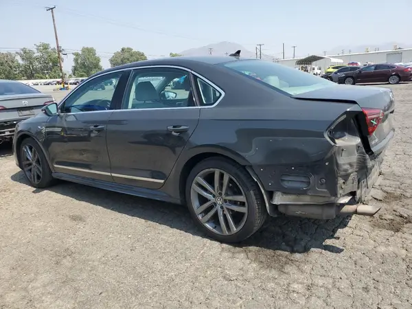 1VWDT7A35HC028622 2017 VOLKSWAGEN PASSAT - Image 2