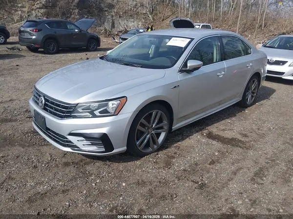 1VWDT7A35HC041791 2017 VOLKSWAGEN PASSAT - Image 2