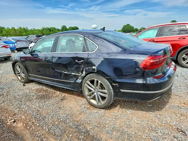 1VWDT7A35HC045520 2017 VOLKSWAGEN PASSAT - Image 2