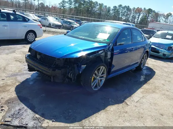 1VWDT7A35HC049101 2017 VOLKSWAGEN PASSAT - Image 2