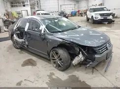 1VWDT7A35HC052564 2017 VOLKSWAGEN PASSAT