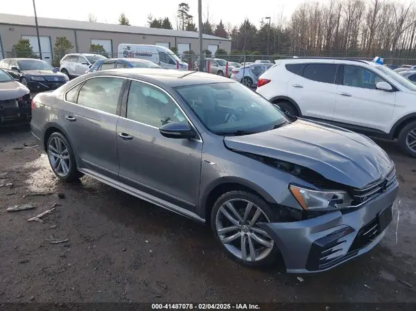1VWDT7A35HC052662 2017 VOLKSWAGEN PASSAT - Image 1
