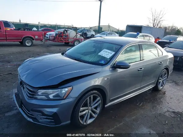 1VWDT7A35HC052662 2017 VOLKSWAGEN PASSAT - Image 2