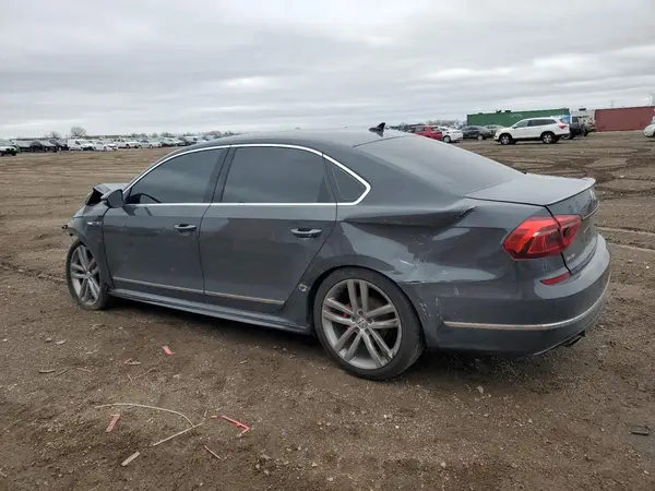 1VWDT7A35HC056307 2017 VOLKSWAGEN PASSAT - Image 2