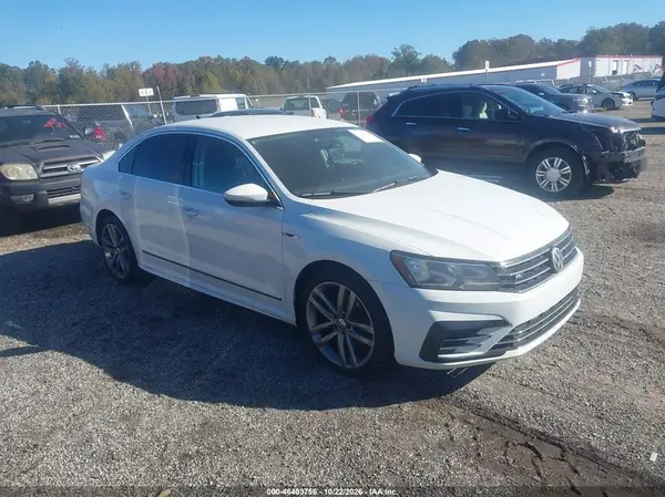 1VWDT7A35HC057151 2017 VOLKSWAGEN PASSAT - Image 1