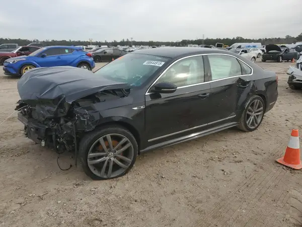 1VWDT7A35HC060664 2017 VOLKSWAGEN PASSAT - Image 1