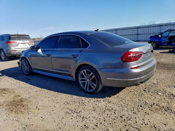 1VWDT7A35HC067260 2017 VOLKSWAGEN PASSAT - Image 2