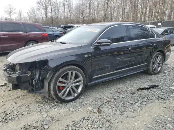 1VWDT7A35HC071390 2017 VOLKSWAGEN PASSAT - Image 1