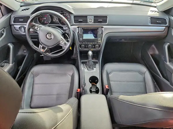 1VWDT7A35HC077478 2017 VOLKSWAGEN PASSAT - Image 8