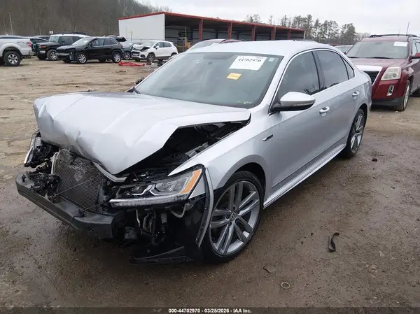1VWDT7A35HC079988 2017 VOLKSWAGEN PASSAT - Image 2