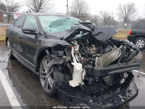 1VWDT7A35HC085189 2017 VOLKSWAGEN PASSAT - Image 1