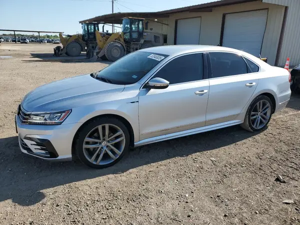 1VWDT7A36HC000635 2017 VOLKSWAGEN PASSAT - Image 1