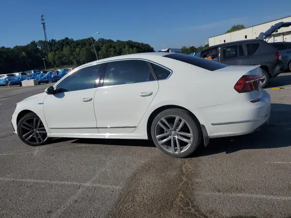 1VWDT7A36HC001655 2017 VOLKSWAGEN PASSAT - Image 2