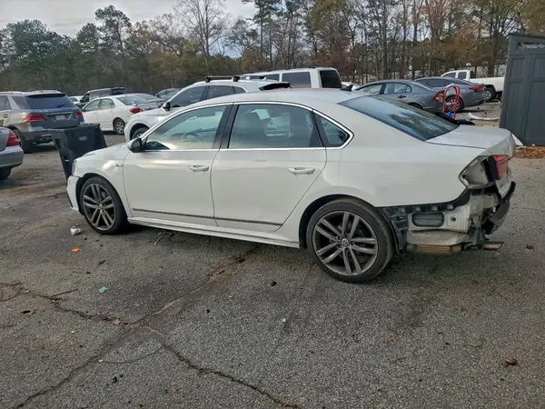 1VWDT7A36HC003907 2017 VOLKSWAGEN PASSAT - Image 2