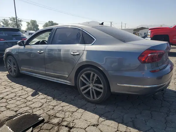 1VWDT7A36HC007178 2017 VOLKSWAGEN PASSAT - Image 2