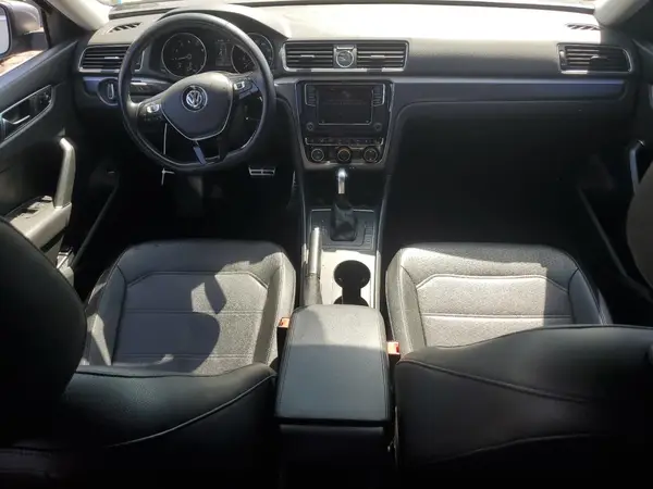 1VWDT7A36HC007178 2017 VOLKSWAGEN PASSAT - Image 8