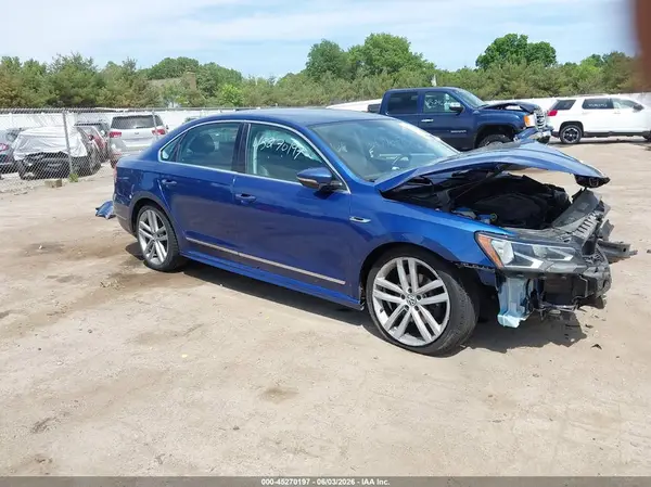 1VWDT7A36HC013420 2017 VOLKSWAGEN PASSAT - Image 1