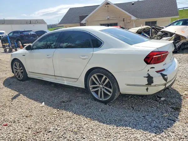 1VWDT7A36HC016723 2017 VOLKSWAGEN PASSAT - Image 2