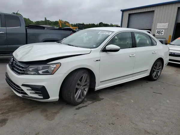 1VWDT7A36HC020495 2017 VOLKSWAGEN PASSAT - Image 1