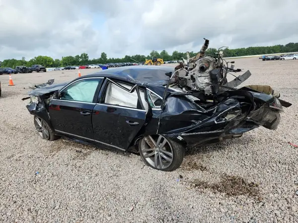1VWDT7A36HC027107 2017 VOLKSWAGEN PASSAT - Image 2