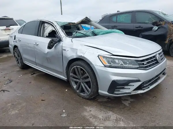 1VWDT7A36HC040956 2017 VOLKSWAGEN PASSAT - Image 1