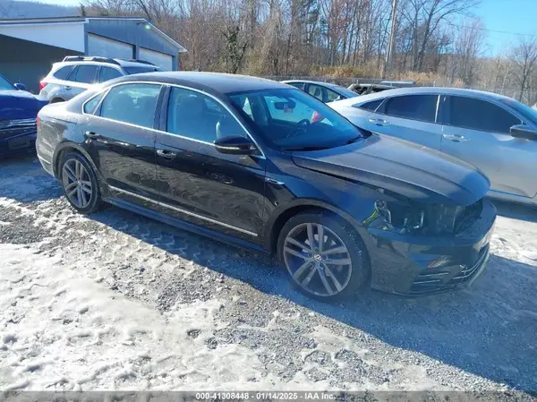 1VWDT7A36HC042870 2017 VOLKSWAGEN PASSAT - Image 1