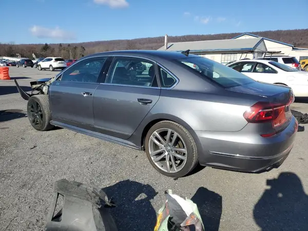 1VWDT7A36HC049446 2017 VOLKSWAGEN PASSAT - Image 2