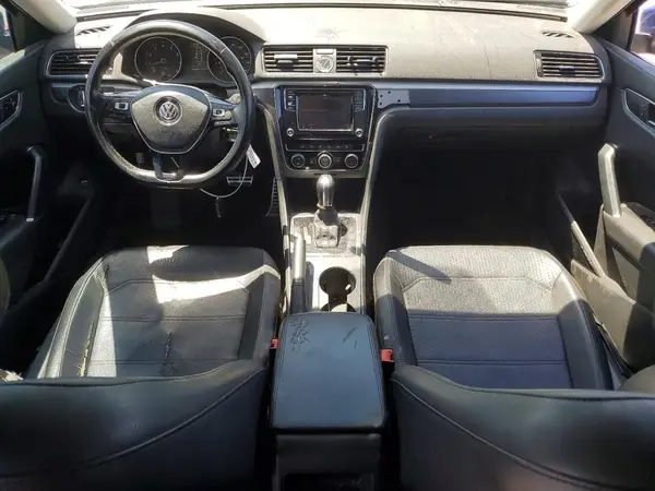 1VWDT7A36HC051763 2017 VOLKSWAGEN PASSAT - Image 8
