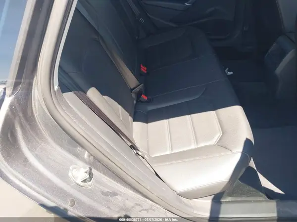 1VWDT7A36HC054713 2017 VOLKSWAGEN PASSAT - Image 8