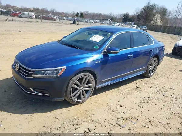 1VWDT7A36HC069681 2017 VOLKSWAGEN PASSAT - Image 2