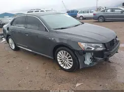 1VWDT7A36HC070264 2017 VOLKSWAGEN PASSAT