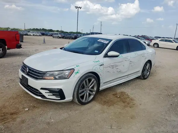 1VWDT7A36HC083919 2017 VOLKSWAGEN PASSAT - Image 1