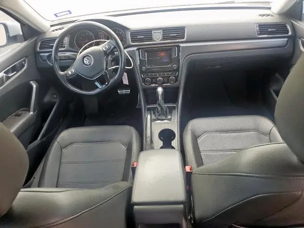 1VWDT7A36HC083919 2017 VOLKSWAGEN PASSAT - Image 8