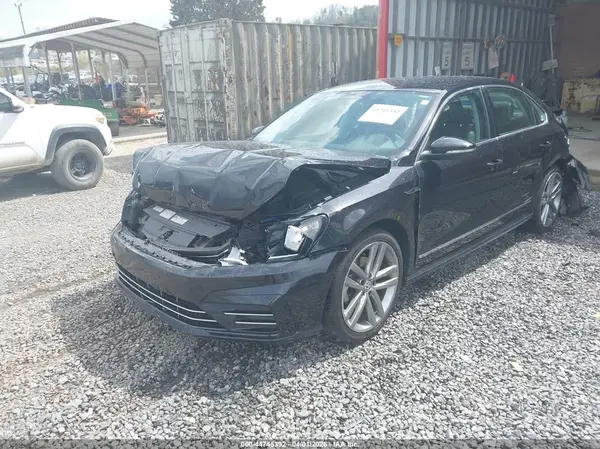1VWDT7A36HC085699 2017 VOLKSWAGEN PASSAT - Image 2