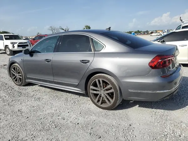 1VWDT7A37HC000126 2017 VOLKSWAGEN PASSAT - Image 2