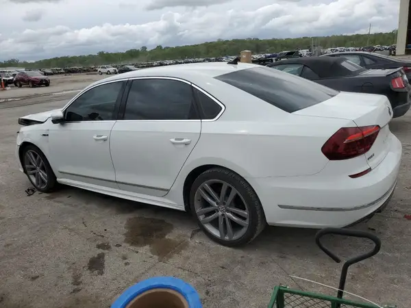 1VWDT7A37HC001812 2017 VOLKSWAGEN PASSAT - Image 2