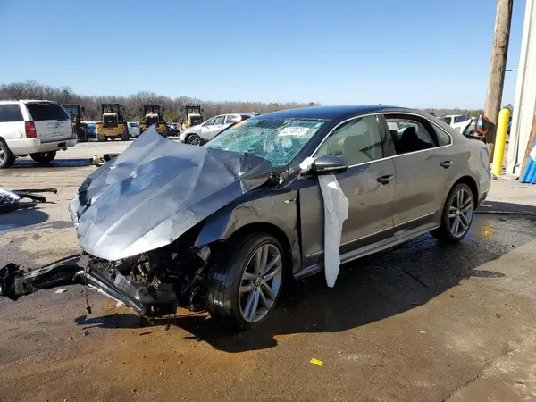 1VWDT7A37HC029240 2017 VOLKSWAGEN PASSAT - Image 1