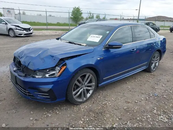 1VWDT7A37HC031019 2017 VOLKSWAGEN PASSAT - Image 2