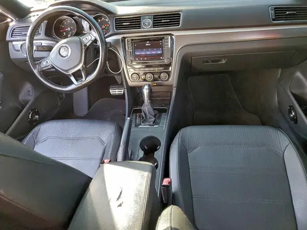 1VWDT7A37HC036978 2017 VOLKSWAGEN PASSAT - Image 8