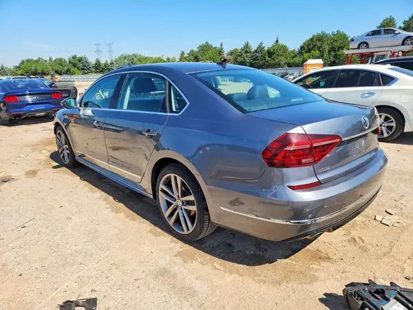 1VWDT7A37HC041761 2017 VOLKSWAGEN PASSAT - Image 2