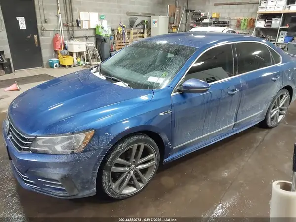 1VWDT7A37HC056695 2017 VOLKSWAGEN PASSAT - Image 2