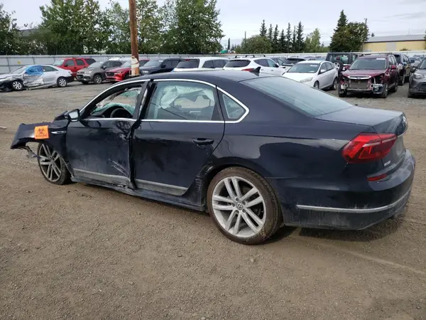 1VWDT7A37HC056938 2017 VOLKSWAGEN PASSAT - Image 2