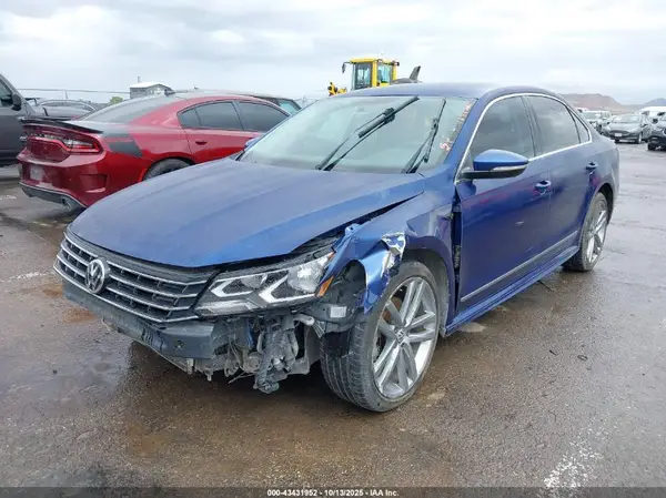1VWDT7A37HC058155 2017 VOLKSWAGEN PASSAT - Image 2