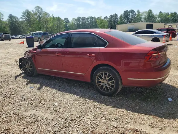 1VWDT7A37HC060312 2017 VOLKSWAGEN PASSAT - Image 2