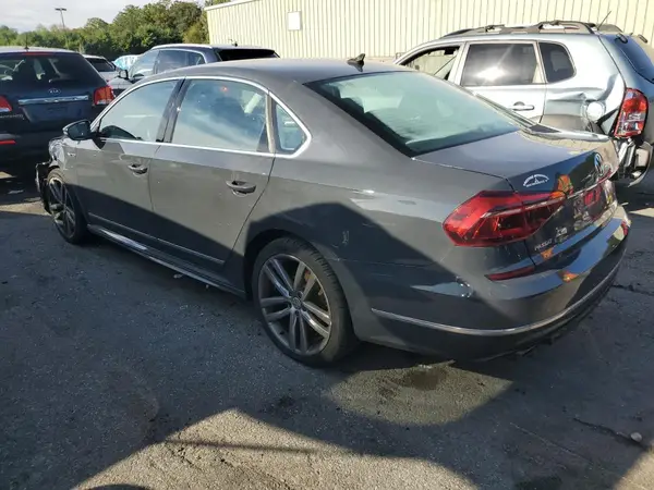 1VWDT7A37HC060620 2017 VOLKSWAGEN PASSAT - Image 2