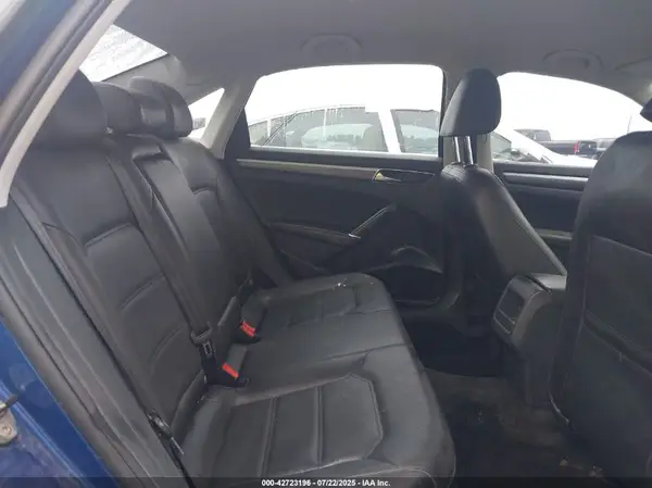 1VWDT7A37HC061167 2017 VOLKSWAGEN PASSAT - Image 8