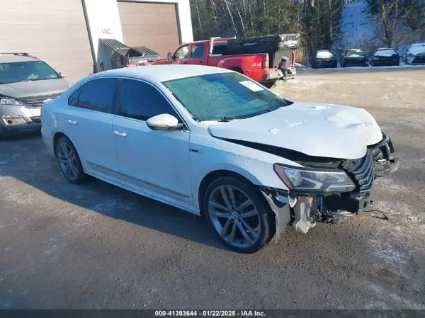 1VWDT7A37HC070323 2017 VOLKSWAGEN PASSAT - Image 1