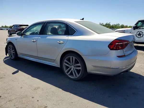 1VWDT7A37HC071357 2017 VOLKSWAGEN PASSAT - Image 2